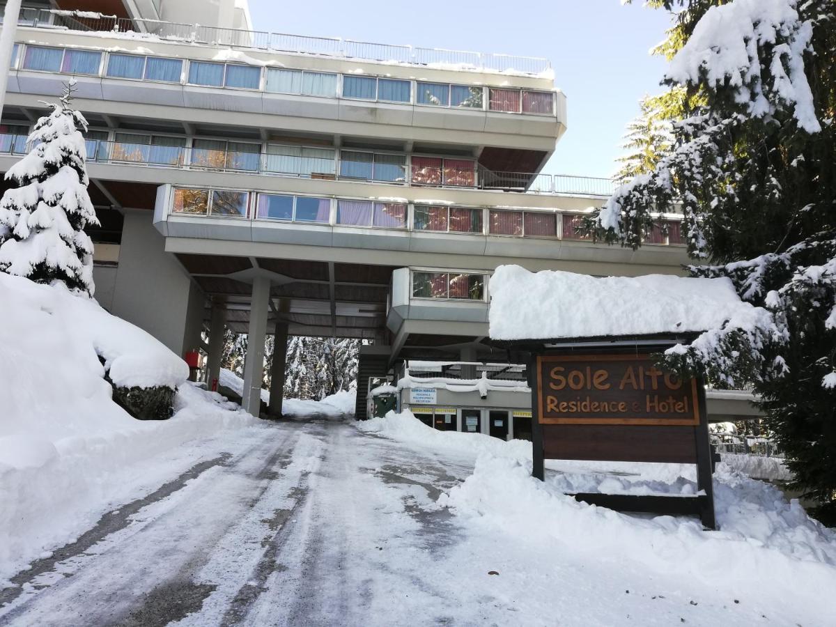 Sole Alto Appartamenti Montana Медзана Екстериор снимка